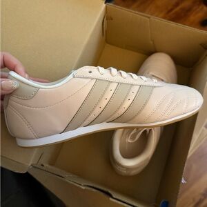 NWT in box Adidas Taekwondo Women's Cream Sneakers | 8W/7Y